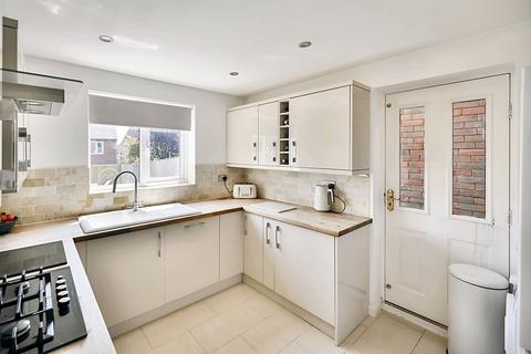 3 bedroom detached house for sale, Cuckmere Drive, Stone Cross, BN24