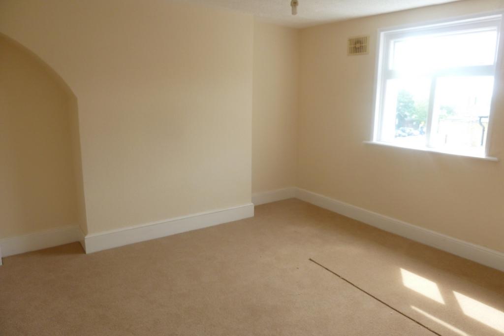 10a Broadway Bed 2