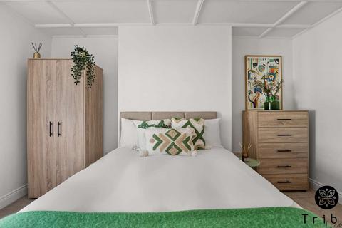 undefined, Seaside, Eastbourne BN22