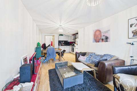 2 bedroom flat for sale, Skinner Lane, Leeds