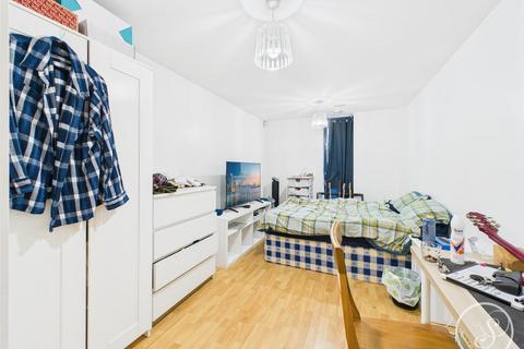 2 bedroom flat for sale, Skinner Lane, Leeds