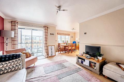 2 bedroom apartment for sale, Havana Court, Eastbourne, BN23