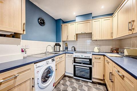 2 bedroom apartment for sale, Havana Court, Eastbourne, BN23