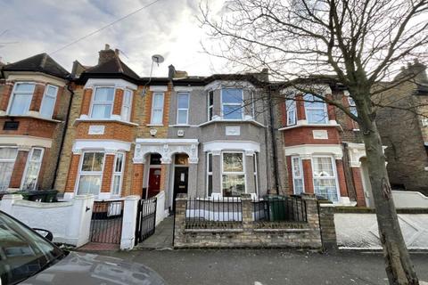 4 bedroom house to rent, Chaucer Road, Walthamstow, London