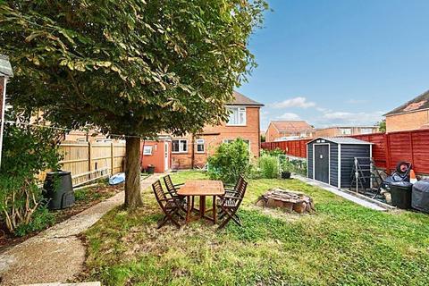 5 bedroom semi-detached house for sale, Vine Square, Eastbourne, BN22