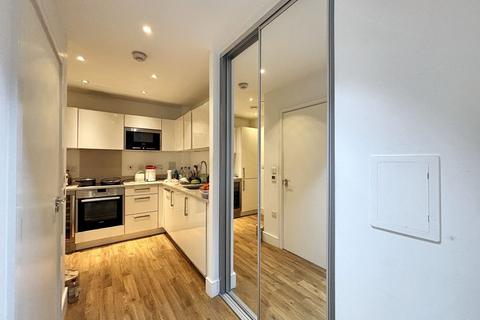 1 bedroom flat for sale, Flat 3, 9 Queensland Road, Highbury, London, N7 7FH