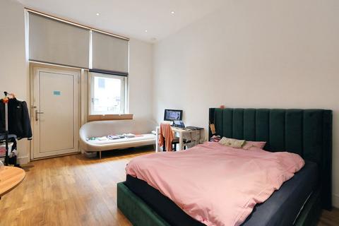 undefined, Flat 3, 9 Queensland Road, Highbury, London, N7 7FH