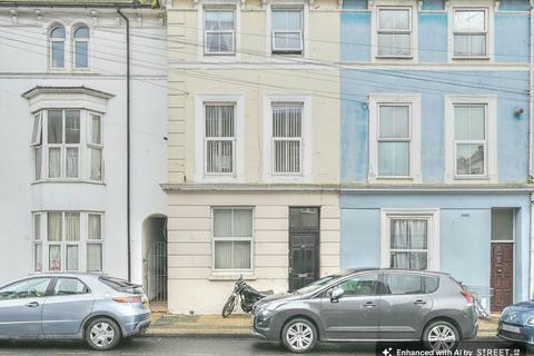 6 bedroom terraced house for sale, Susans Road, Eastbourne, BN21