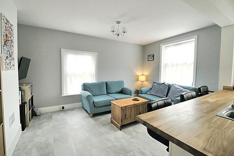 2 bedroom flat for sale, Church Street, Old Town, BN21