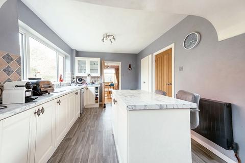 3 bedroom detached house for sale, Upper Kings Drive, Eastbourne, BN20