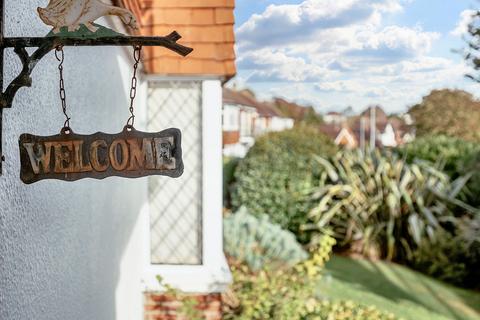 3 bedroom detached house for sale, Upper Kings Drive, Eastbourne, BN20