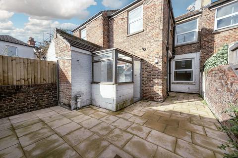 2 bedroom terraced house for sale, Sheen Road, Eastbourne, BN22