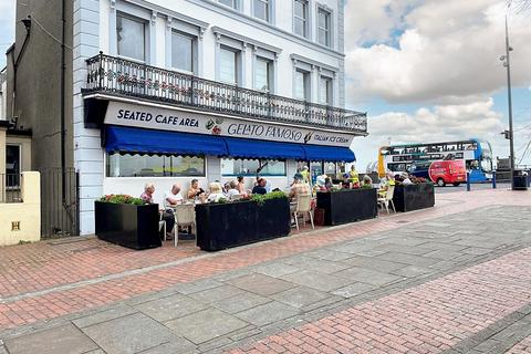undefined, Seaside, Eastbourne, BN22