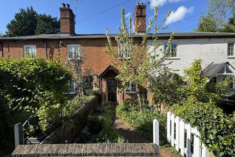 undefined, Elvetham Road, Fleet GU51