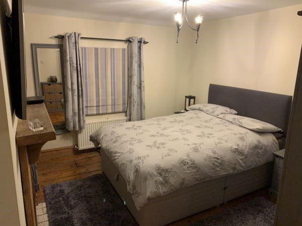 Bedroom.JPG