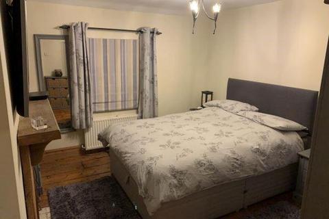 undefined, Elvetham Road, Fleet GU51