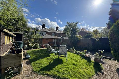 undefined, Elvetham Road, Fleet GU51