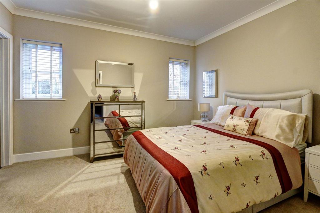 Bedroom 2: