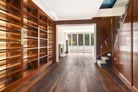 4 bedroom house to rent, The Boltons SW10