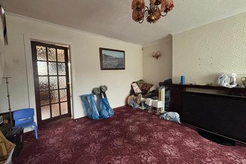 undefined, Tir Einon, Llanelli