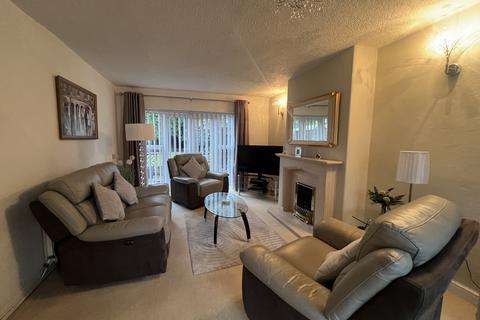 3 bedroom semi-detached house for sale, Mount Pleasant Road, Denton