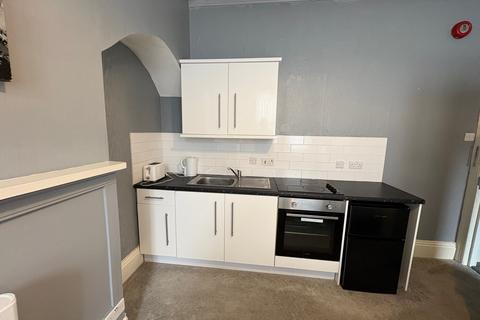 1 bedroom bedsit to rent, Hylton Road, Sunderland SR4