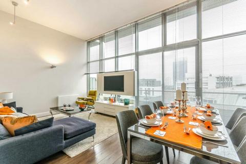 undefined, City Road, Old Street, London EC1V