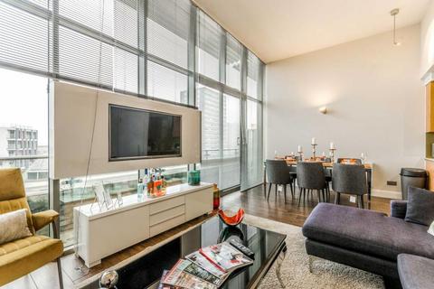 undefined, City Road, Old Street, London EC1V