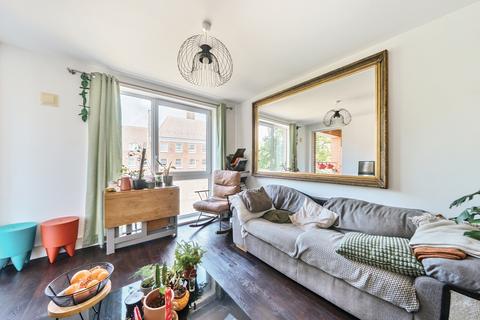 1 bedroom flat to rent, McMillan Street London SE8