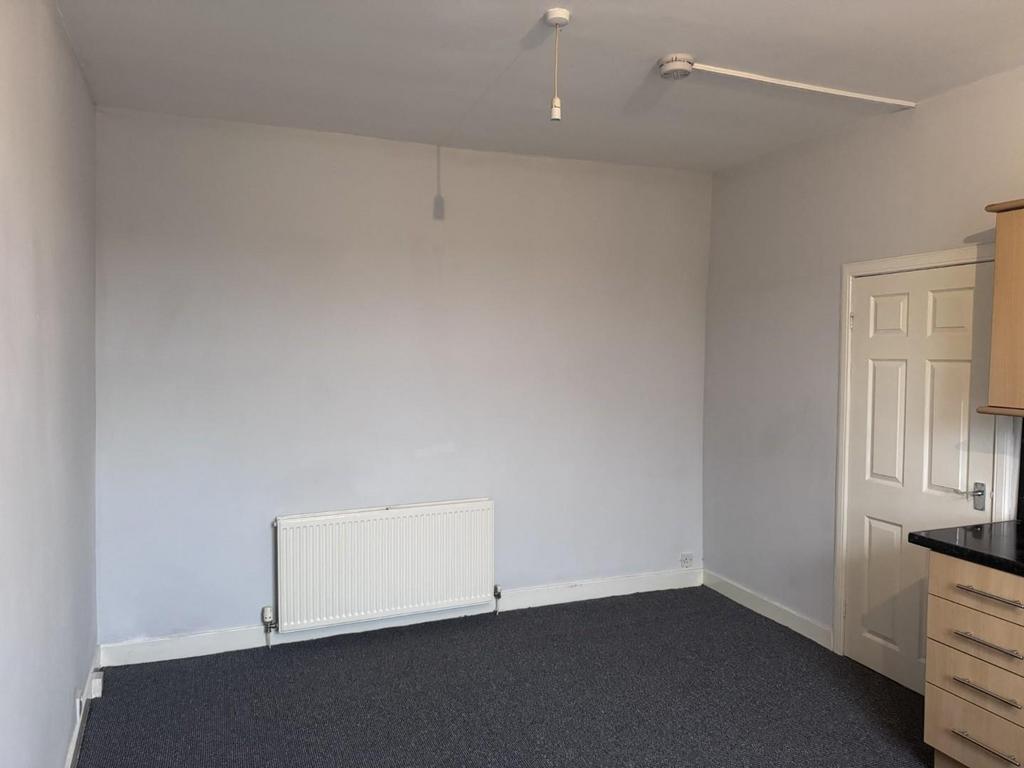 Open Plan Lounge and Kitchen