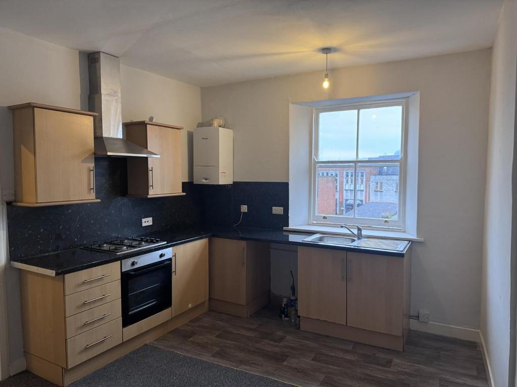 Open Plan Lounge and Kitchen