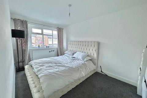 undefined, Pennine Grove, Leigh