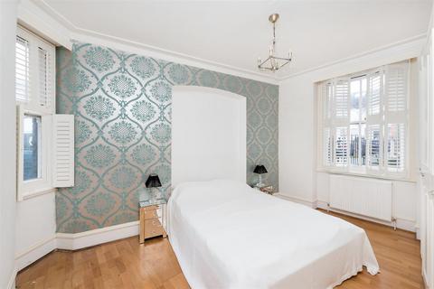 1 bedroom flat to rent, Waldemar Avenue, London