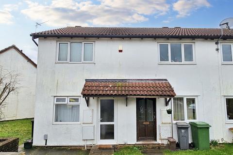 2 bedroom end of terrace house to rent, Vista Rise, Fairwater, Cardiff
