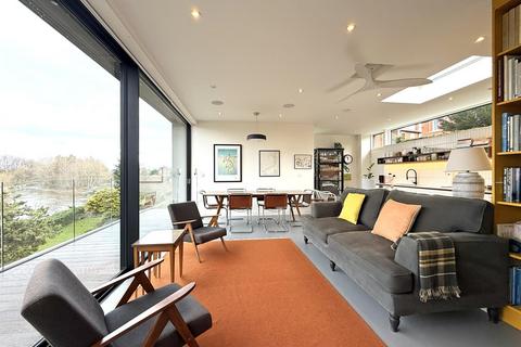 3 bedroom detached house for sale, Underdale Road, Underdale, Shrewsbury