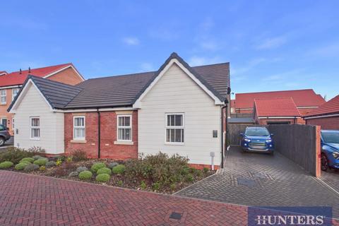 2 bedroom semi-detached bungalow for sale, Banks Close, Bridlington