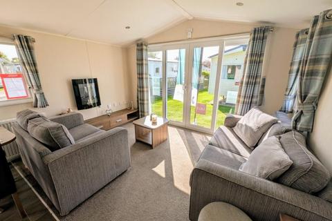 3 bedroom park home for sale, Rawcliffe Hall Holiday Park – Lancashire