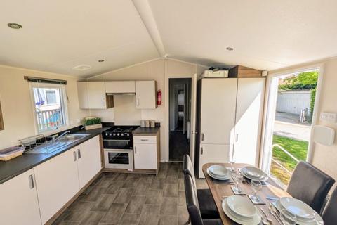 3 bedroom park home for sale, Rawcliffe Hall Holiday Park – Lancashire