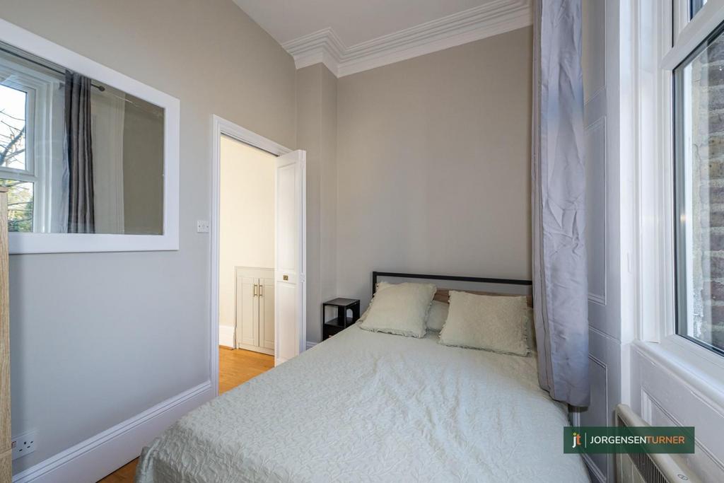 Shakespeare Road 30 B-014 LR - JT.jpg