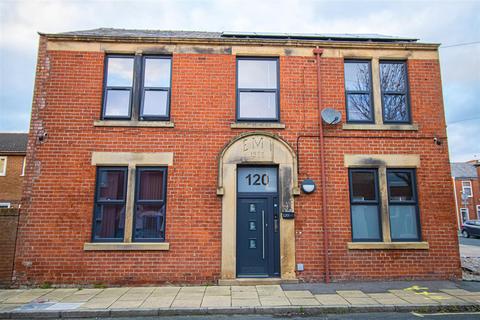 undefined, Spacious Room to Let on Villiers Street, Preston