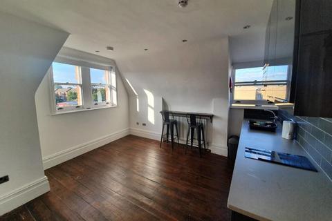 1 bedroom apartment to rent, Royal College Street, London NW1