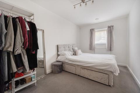 2 bedroom apartment for sale, Blueberry Court, Broadis Way, Rainham, RM13
