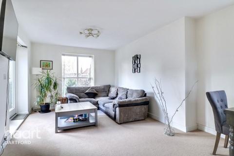 2 bedroom apartment for sale, Chapel Drive, Dartford