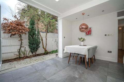2 bedroom apartment for sale, Park Hall Road, London, N2