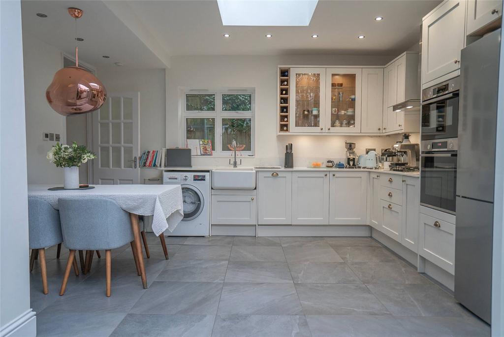 Kitchen E