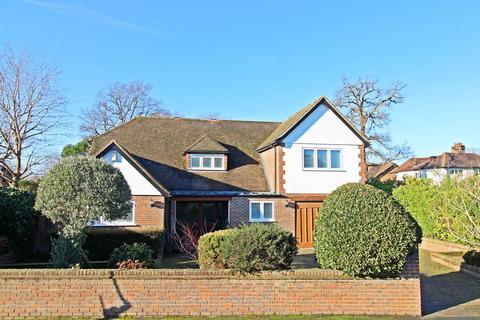 4 bedroom detached house for sale, Whitecroft Way, Park Langley, Beckenham, BR3