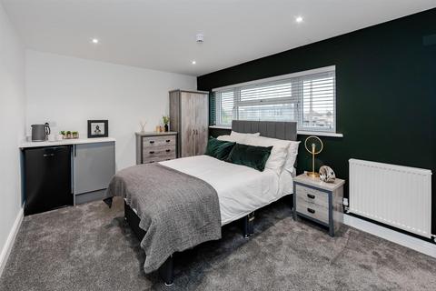 1 bedroom in a house share to rent, The Commons, Colchester