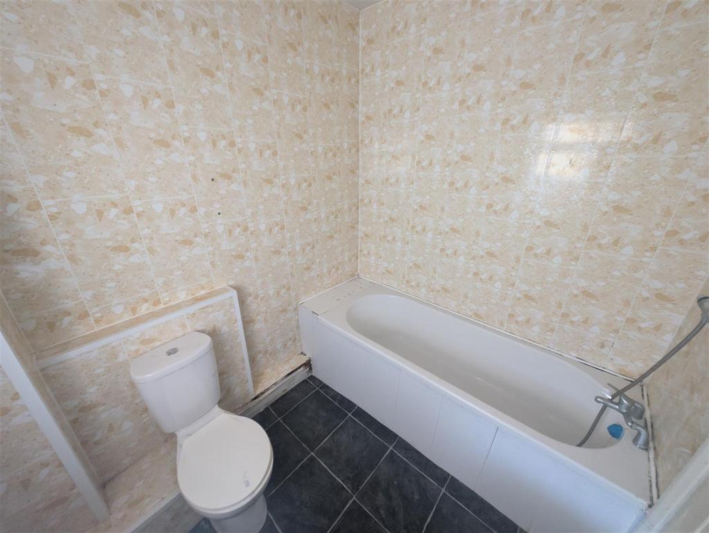 Bathroom Lower