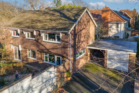4 bedroom detached house for sale, Kingston Vale, London SW15