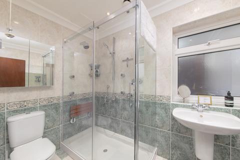 4 bedroom detached house for sale, Kingston Vale, London SW15